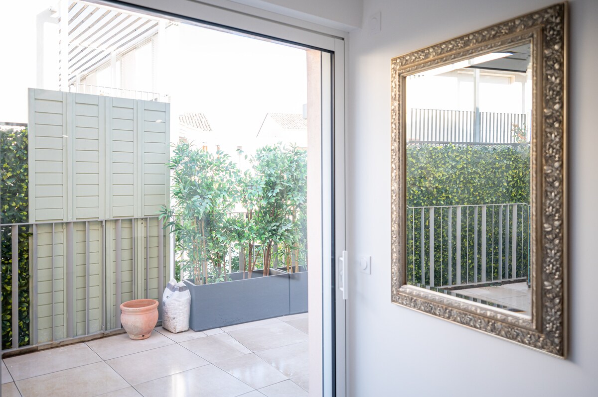 Balcony entrance with ornate mirror