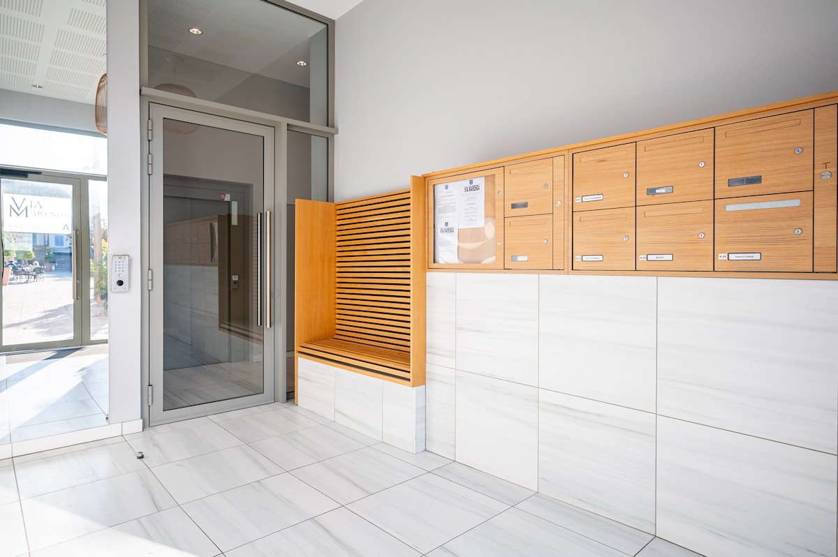 Modern lobby with elevator access